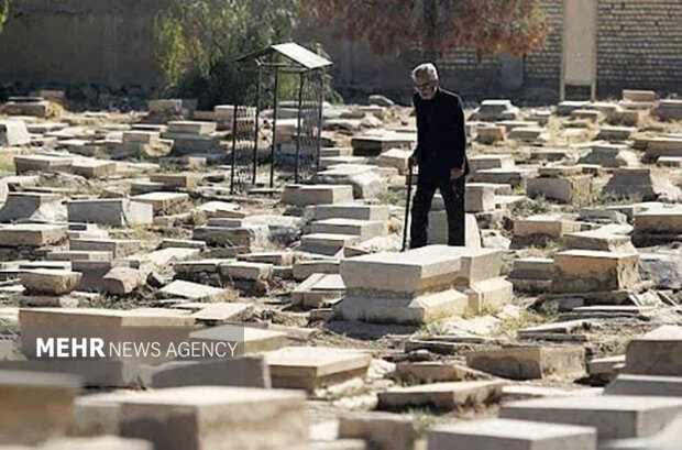 سمفونی ناکوک برای مردگان! آرامستان جای دعا است نه ساز و دهل