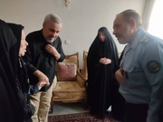 وزير الدفاع يلتقي عائلة الشهيد الفريق باقري
