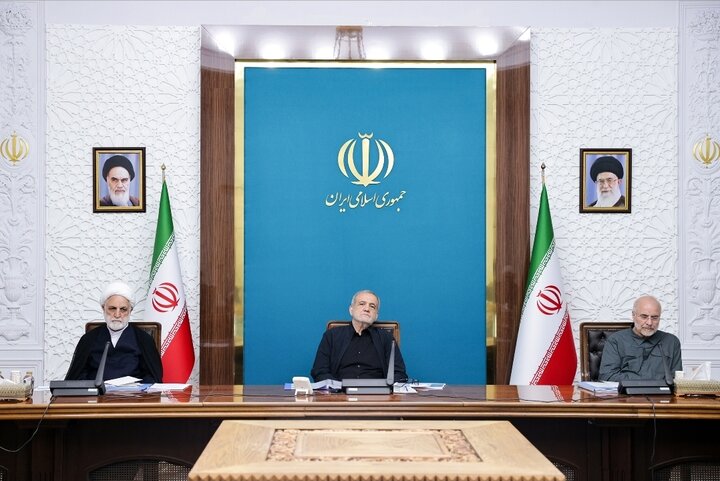 جلسه شورای عالی فضای مجازی تشکیل شد