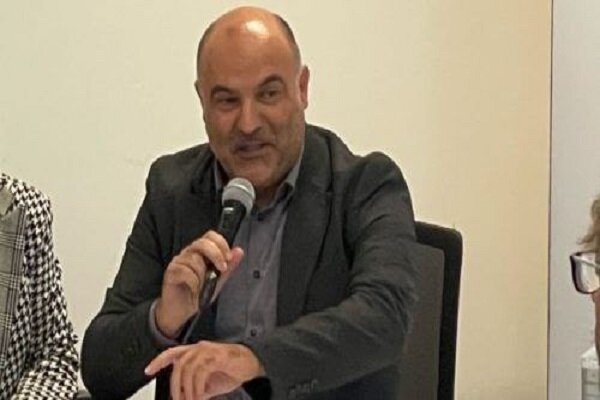 امروز در غرب، اقتدار به جای حقیقت مبنای قانونگذاری قرار گرفته است