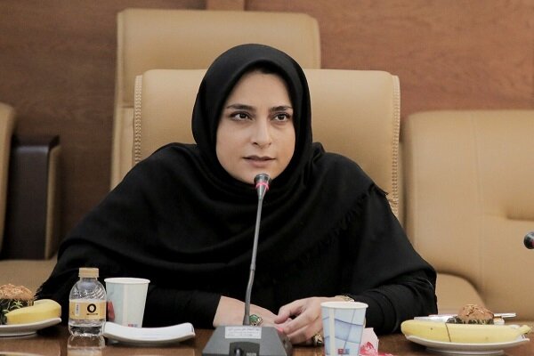 جان و آنِ شاعر، قلمرو خیال؛ شعر ناب، زاییده زیست معنوی شاعر است