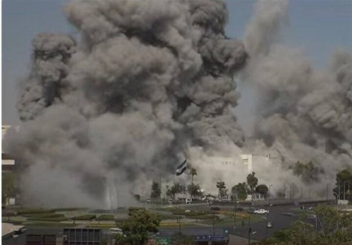 Israel regime conducts strikes on Syria's Homs: Source