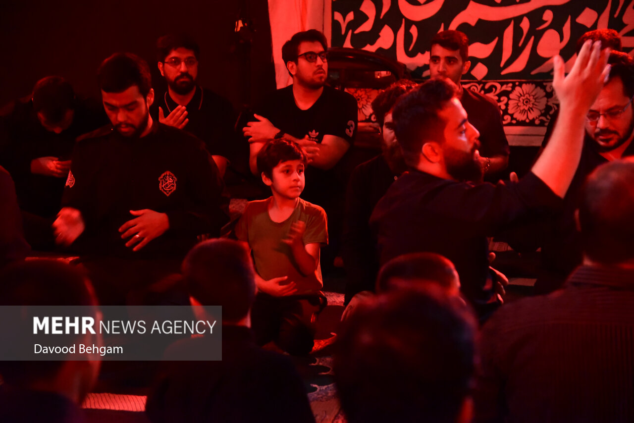 این نواها را در اربعین گوش کنید؛ شنیدن نوحههایی که متفاوت شدند این نواها را در اربعین گوش کنید؛ شنیدن نوحههایی که متفاوت شدند