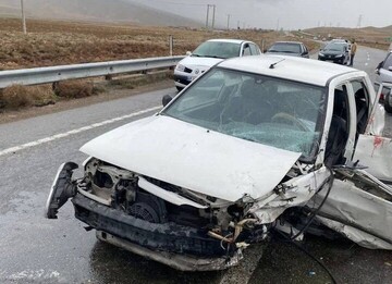 ۸ مصدوم در اثر تصادف رانندگی در جاده فندقلو به نمین