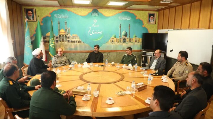 تأکید بر نقش قم در ترویج فرهنگ ایثار و شهادت تأکید بر نقش قم در ترویج فرهنگ ایثار و شهادت