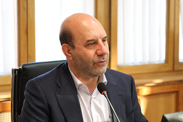 فرصت 6 ماهه شهرداری تهران به صاحبان دکلهای مخابراتی