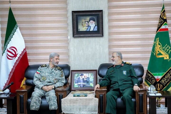 فرماندهان ارتش و سپاه: پاسخ ایران به دشمن، قاطع و بدون توقف خواهد بود
