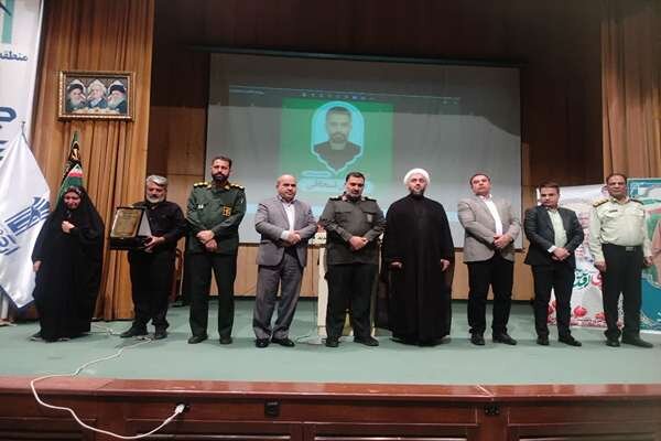 فضای مجازی میدان نبرد روایتها است