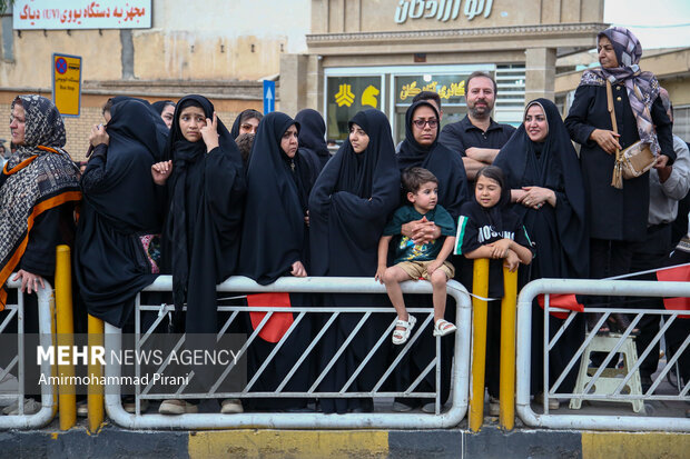 کاروان نمادین اسرای کربلا در قم