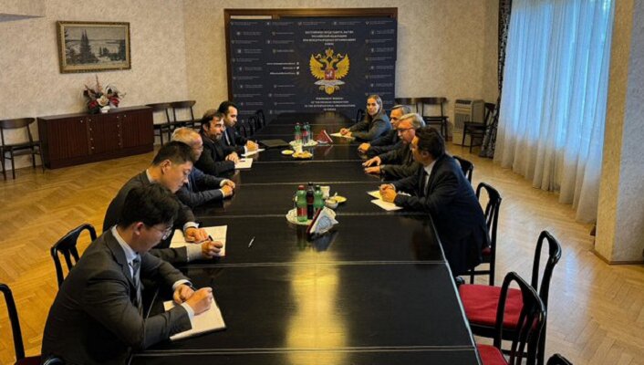 Tahran, Pekin ve Moskova İran'ın nükleer tesislerine saldırıyı görüştü Tahran, Pekin ve Moskova İran'ın nükleer tesislerine saldırıyı görüştü