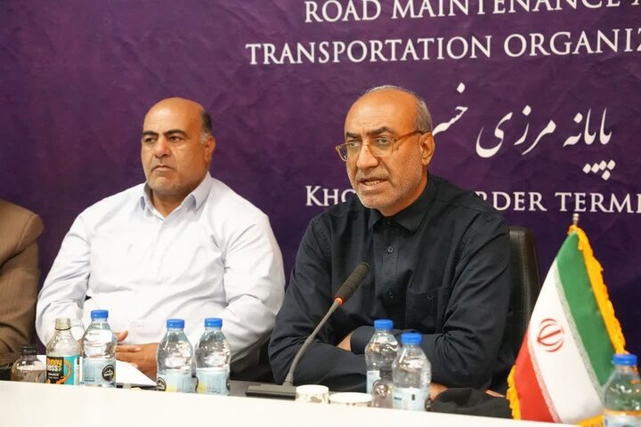 همه ظرفیتها برای خدماترسانی به زائران اربعین در مرز خسروی بسیج شود همه ظرفیتها برای خدماترسانی به زائران اربعین در مرز خسروی بسیج شود