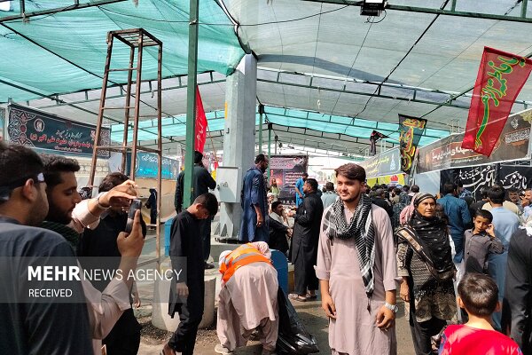 مرزهای شرقی آماده پذیرایی از زائران اربعین؛ ۵۰۰ موکب راهاندازی میشود مرزهای شرقی آماده پذیرایی از زائران اربعین؛ ۵۰۰ موکب راهاندازی میشود