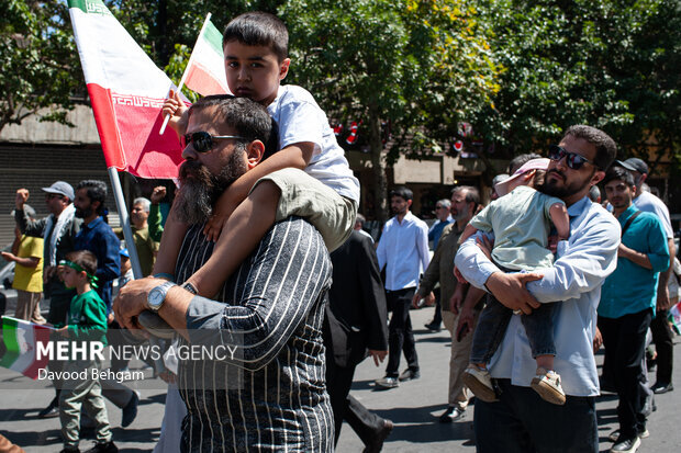 راهپیمایی «جمعههای خشم و نصر» در مشهد؛ فریاد وجدان بیدار