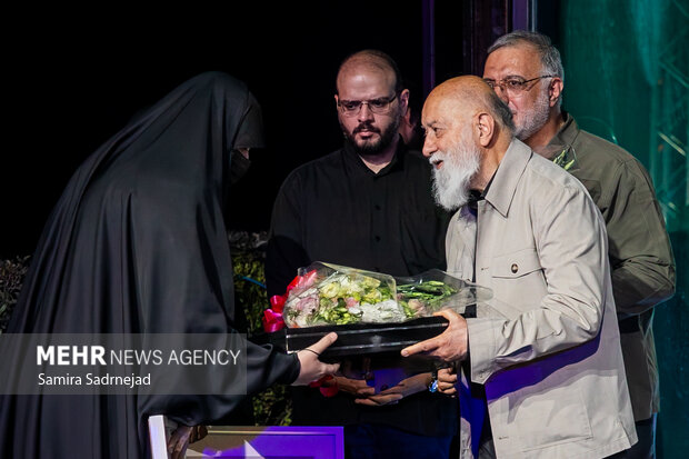 آیین افتتاحیه یادمان بچه‌های آسمان