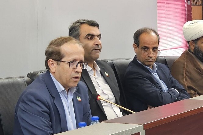 پروژههای نیمهتمام در «دیر» تکمیل میشوند؛ انتقاد از برخی مدیران
