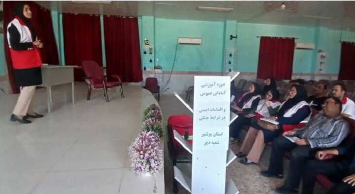 کارگاه آموزشی آمادگی و ایمنی شرایط جنگی در «دیر» برگزار شد