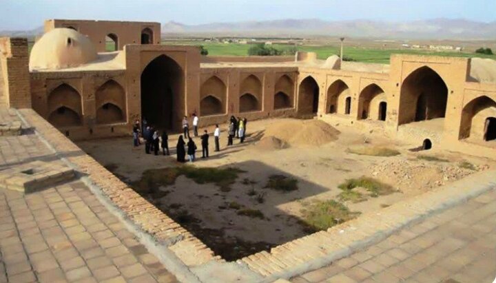 سند تک برگ کاروانسرای مشهد میقان صادر شد