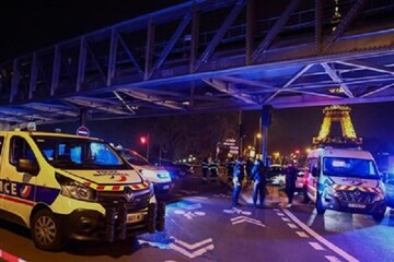 Masked rioters attack highway, clash with police in France