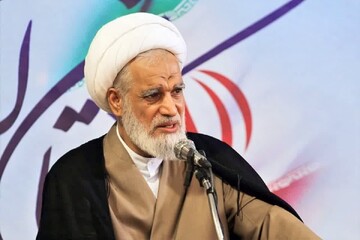 آیت‌الله یزدی مجتهدی مدیر و انقلابی بود