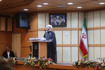 راهبرد اصلی ما باید حفظ انسجام ملی باشد