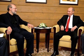 روسی صدر ولادیمیر پیوٹن سے رہبر معظم انقلاب کے سینیئر مشیر کی ملاقات