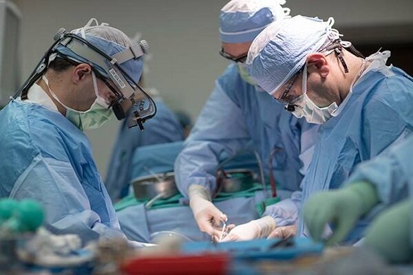 جراحی موفقیت آمیز خروج توده از مغز دختر ۱۳ ساله جراحی موفقیت آمیز خروج توده از مغز دختر ۱۳ ساله