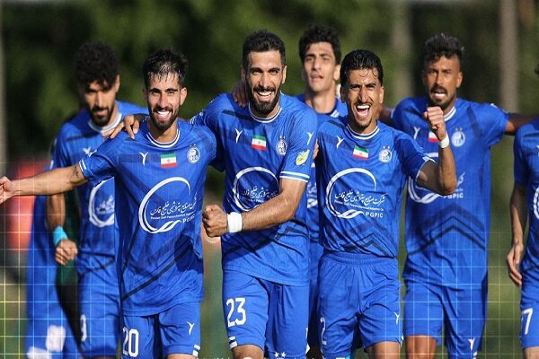 گروسی: استقلال یک تیم کامل نشده؛ بازیکن پرسپولیس گذشته را جبران کند