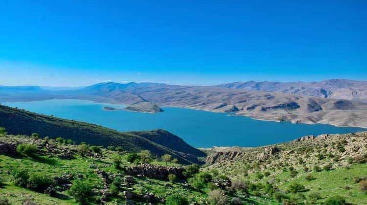 اخذ سند تک برگ بخشی از اراضی بستر دریاچه سد درودزن