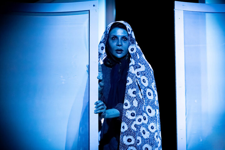 یک قاتل زنجیرهای در تئاترشهر اجرا دارد؛ خنداندن جای تفکر را گرفته است