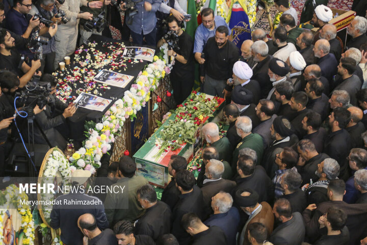 مراسم تشييع ودفن الشهيد اللواء غيب برور في شيراز