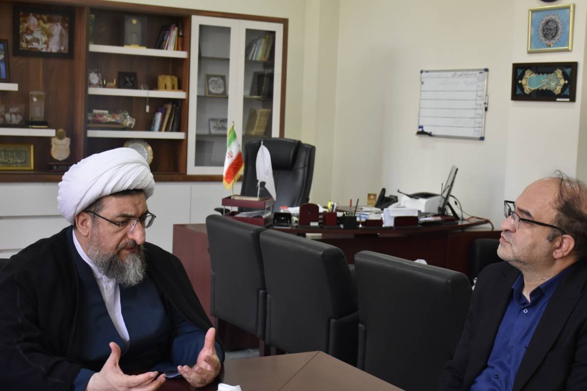 نماینده ولی فقیه در تبریز: کتابخوانی زیربنای پیشرفت فرهنگی جامعه است