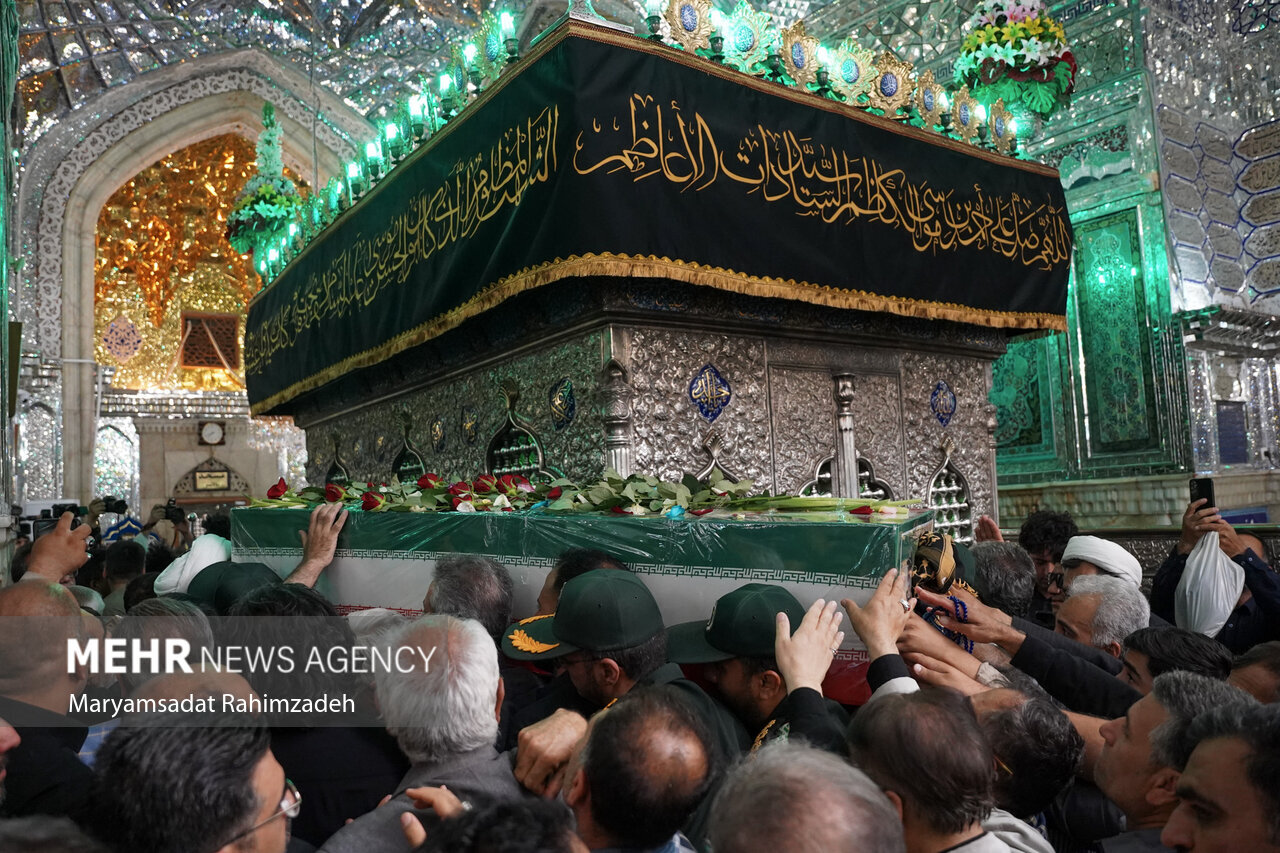 مراسم تشييع ودفن الشهيد اللواء غيب برور في شيراز