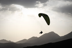 امدادرسانی ۲ روزه هلال احمر نور در حادثه سقوط پاراگلایدر