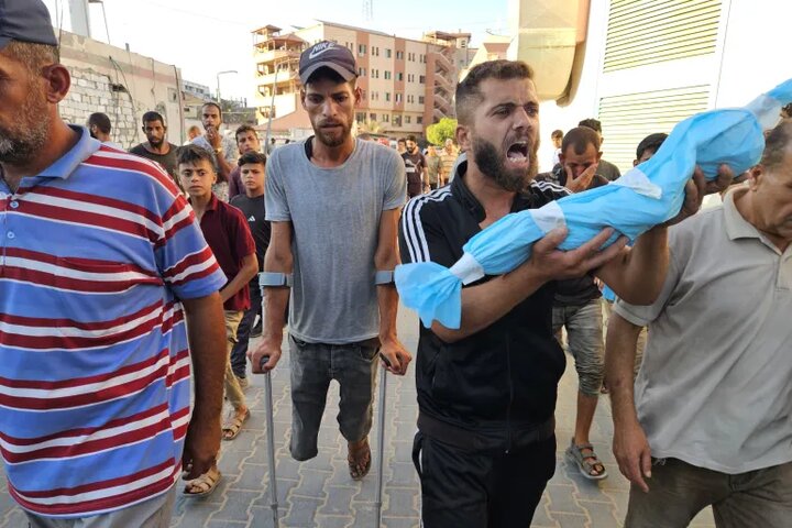 تانکها و پهپادها برای گلولهباران فلسطینیهای گرسنه وارد عمل شدند