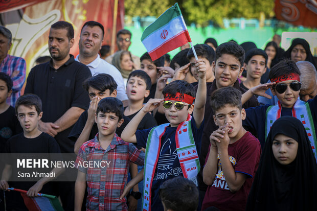 اجتماع بزرگ کودکان و نوجوانان مشهدی در روز شهادت امام سجاد(ع)