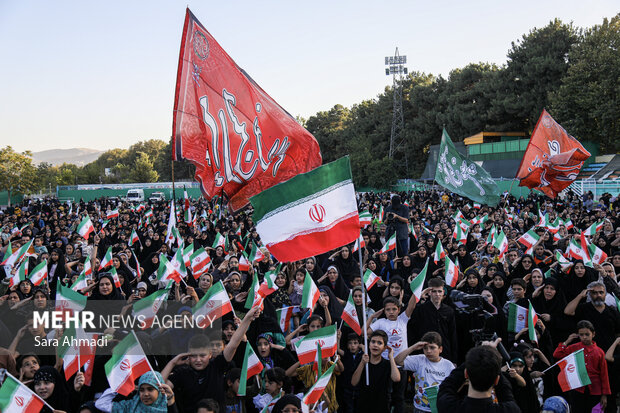 اجتماع بزرگ کودکان و نوجوانان مشهدی در روز شهادت امام سجاد(ع)
