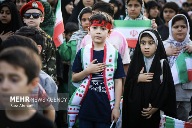 اجتماع بزرگ کودکان و نوجوانان مشهدی در روز شهادت امام سجاد(ع)