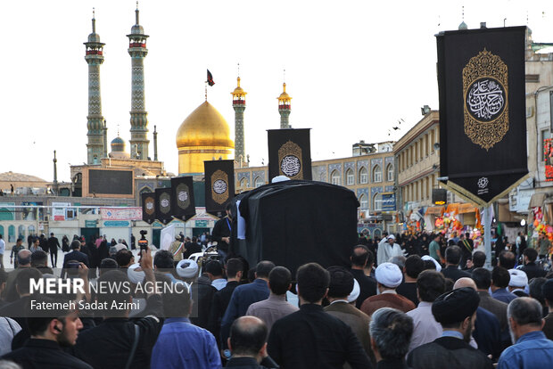 تشییع مرحوم آیت الله نعیم آبادی در قم