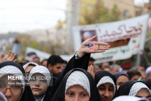 همآوایی در برابر دشمن تحت لوای وحدت قرآنی