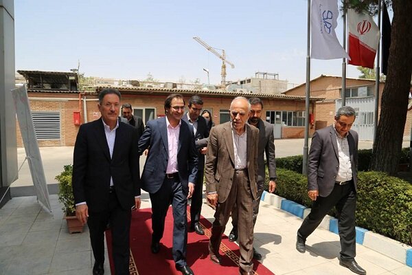 تقدیر نماینده رئیسجمهور از عملکرد بانک ملی در حمایت از اقتصاد کشور