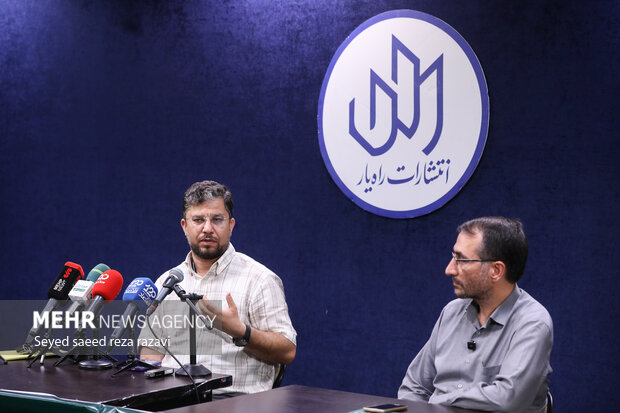 رونمایی از کتاب «الگوی مدیریت نیروهای داوطلب مردمی در جهاد سازندگی» 5