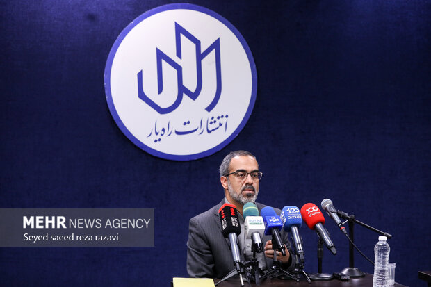 رونمایی از کتاب «الگوی مدیریت نیروهای داوطلب مردمی در جهاد سازندگی» 10