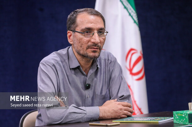 رونمایی از کتاب «الگوی مدیریت نیروهای داوطلب مردمی در جهاد سازندگی» 3