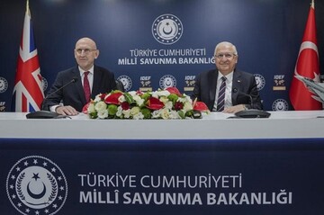 Türkiye ve İngiltere Eurofighter'da Mutabakat Zaptı'nı imzaladı