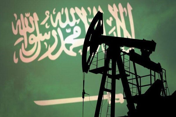 صادرات نفت عربستان در ماه مارس ۳۸ درصد کاهش یافت صادرات نفت عربستان در ماه مارس ۳۸ درصد کاهش یافت