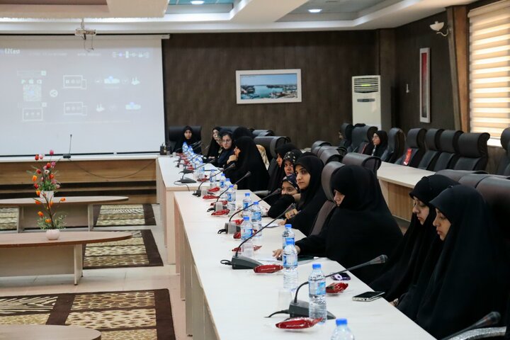 ائمه جمعه صدای مردم هستند