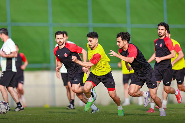 استقلال در انتظار لیست مازاد پرسپولیس برای جذب چند سرخپوش