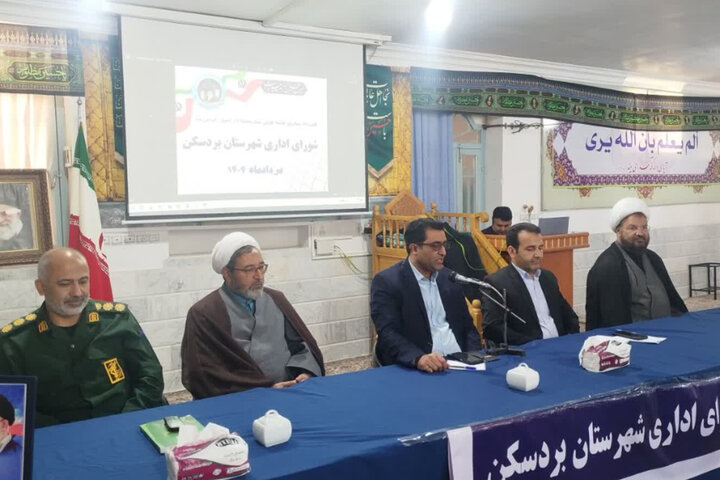 حضور متحد مردم نقشههای تفرقهافکنانه دشمن را نقش بر آب کرد