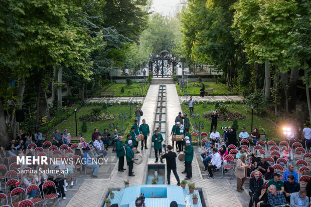 یادمان خون ایران