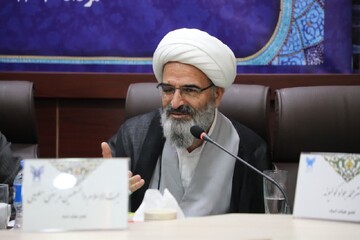 «تقوا» سلاح تشخیص حق از باطل در برابر انحرافات تاریخی